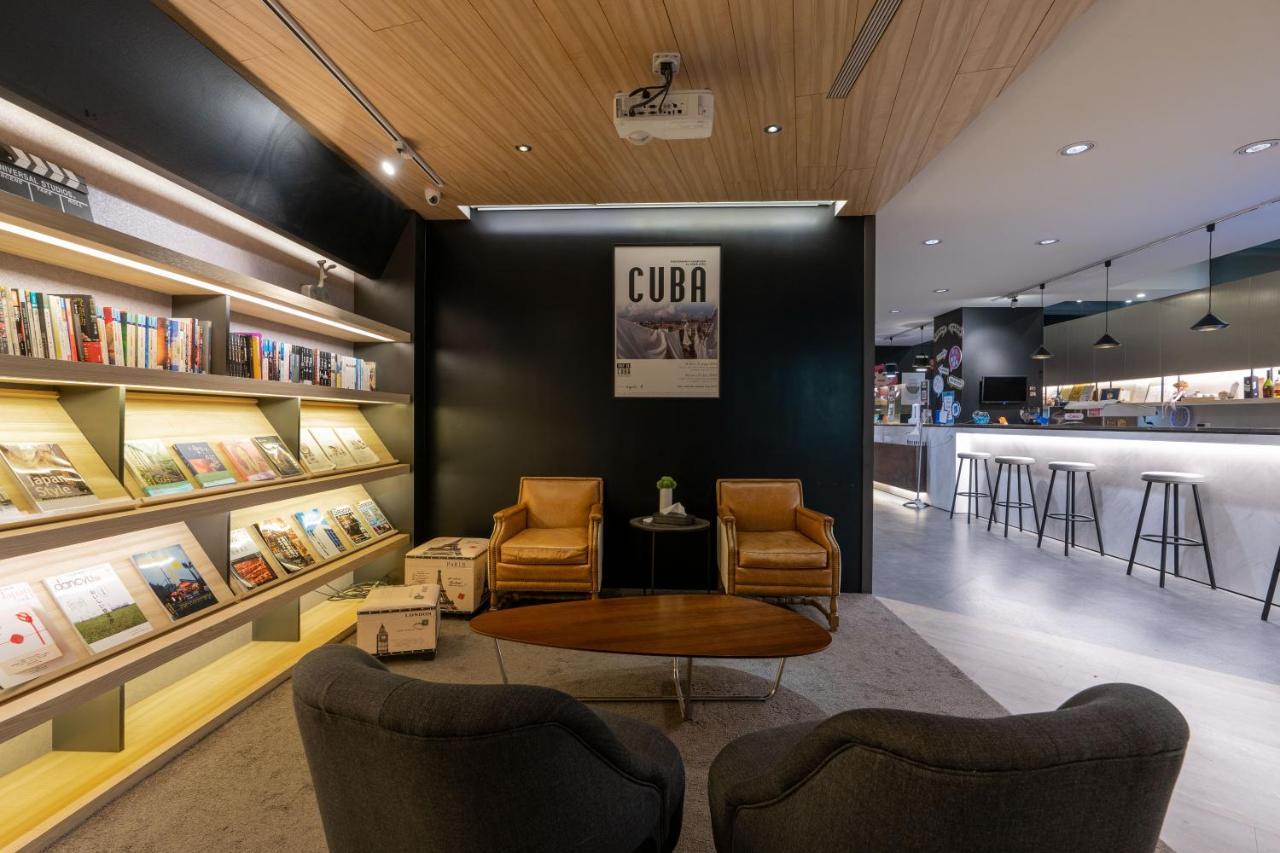 Hub Hotel Zhongli Таоюань Екстер'єр фото
