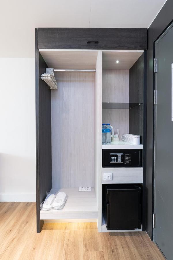 Hub Hotel Zhongli Таоюань Екстер'єр фото